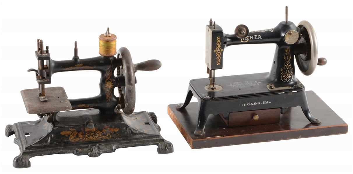 LOT OF 2: SEWING MACHINES, LINNEA.