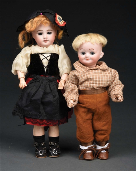 LOT OF 2: SMALL BISQUE DOLLS FROM EARLY 20TH CENTURY.