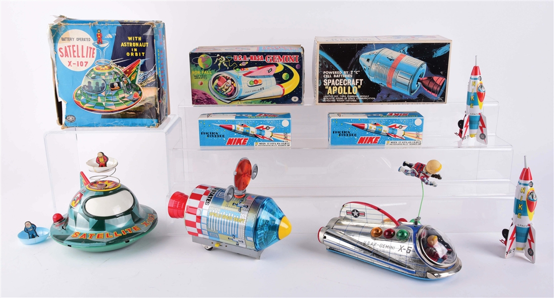LOT OF 5 JAPANESE TIN-LITHO BATTERY OPERATED AND FRICTION SPACE VEHICLES, ALL IN ORIGINAL BOXES.