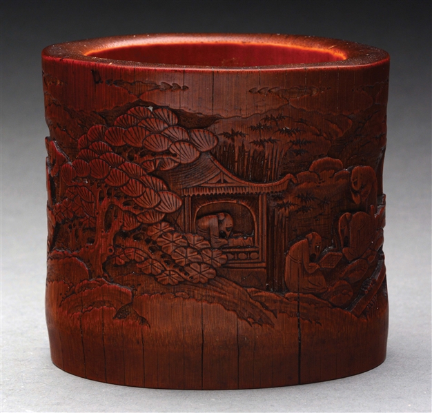 CHINESE BAMBOO CARVED BRUSH POT.