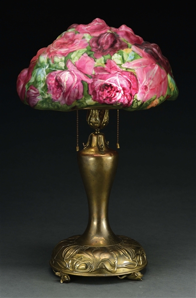PAIRPOINT PUFFY ROSE BOUQUET TWO COLOR LAMP. 