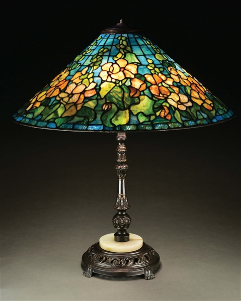 SOMERS FLORAL LEADED GLASS LAMP. 