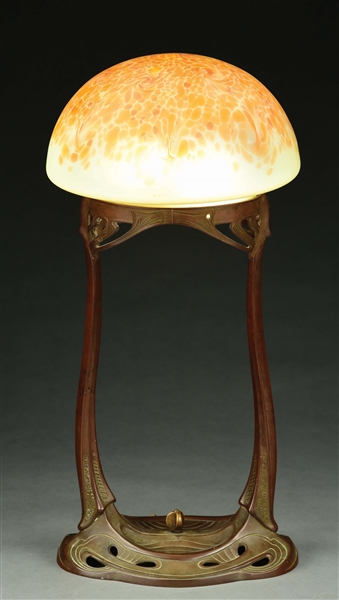 AUSTRIAN ART NOUVEAU TABLE LAMP.