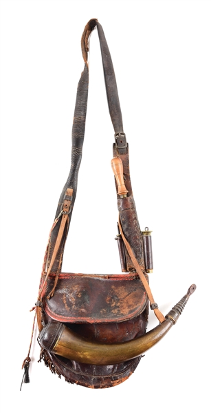 COMPLETE AND FINE YORK COUNTY HUNTING BAG WITH SCREW TIP HORN AND ACCESSORIES.