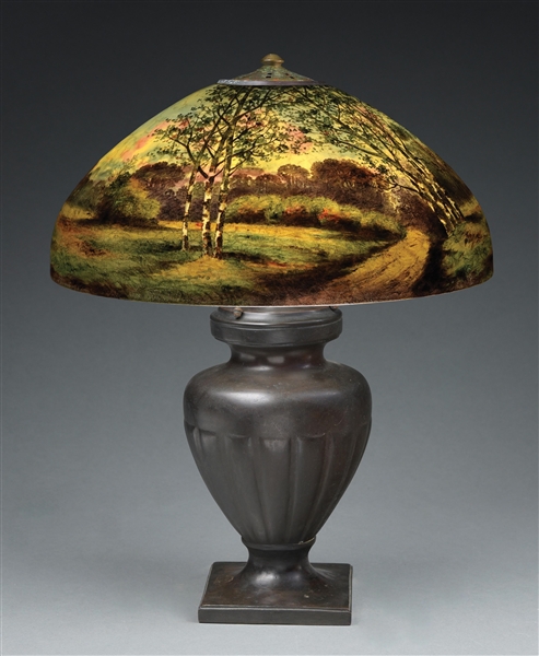 HANDEL ETCHED PAINTED TABLE LAMP.