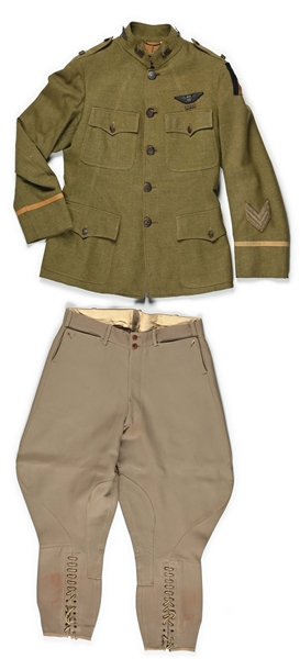 US WWI ARMY AIR SERVICE PILOT UNIFORM WITH GREAT INSIGNIA AND WINGS.