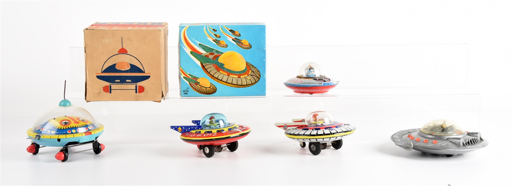 LOT OF 5: VARIOUS TIN LITHO & PLASTIC FOREIGN SPACE SHIP TOYS.