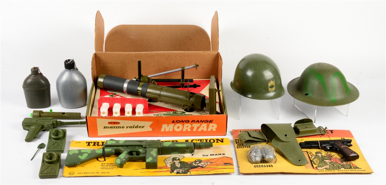 NICE LOT OF VINTAGE REMCO AND MARX MILITARY-THEMED TOYS.