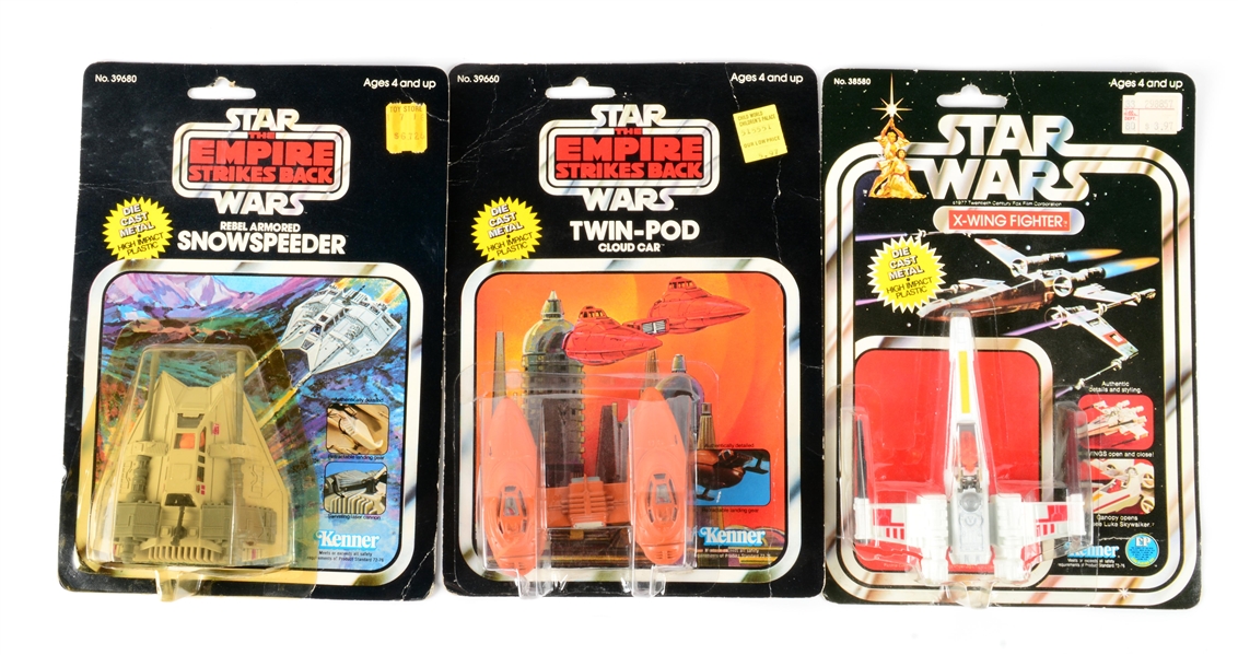 LOT OF 3: KENNER STAR WARS VEHICLE FIGURES ON CARDS.