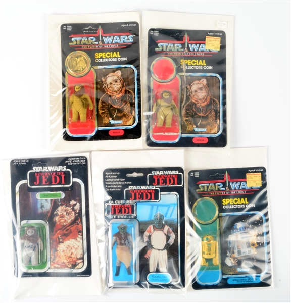 LOT OF 5: VARIOUS KENNER STAR WARS POWER OF THE FORCE AND "RETURN OF THE JEDI" FIGURES ON CARDS.