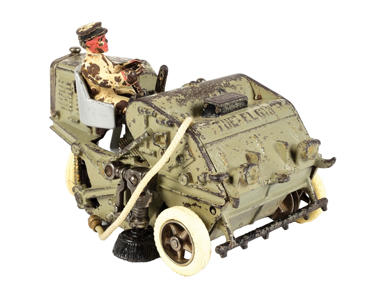 THE ELGIN ARCADE STREET CLEANER PULL CAST IRON SERVICE TOY CAR & DRIVER.
