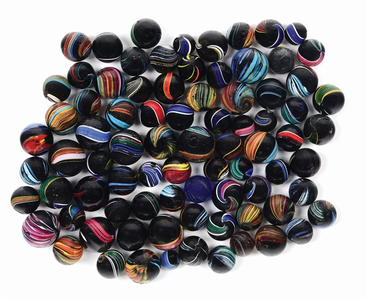 LOT OF APPROXIMATELY 82 INDIAN SWIRL MARBLES.