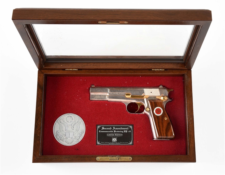 (M) CASED BROWNING 2ND AMMENDMENT LIMITED EDITION HI-POWER SEMI AUTOMATIC PISTOL IN .40 S&W