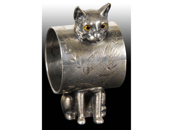 CAT WITH GLASS EYES FIGURAL NAPKIN RING.          