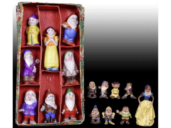 LOT OF 2: SETS OF SNOW WHITE & THE 7 DWARFS FIGURE
