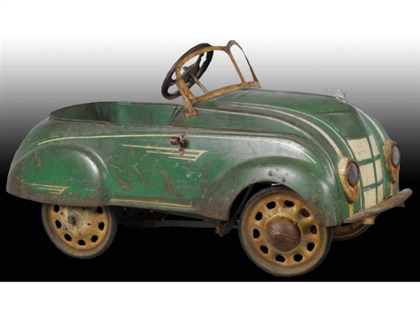 PRESSED STEEL STEELCRAFT 36 AIRFLO PEDAL CAR TOY. 