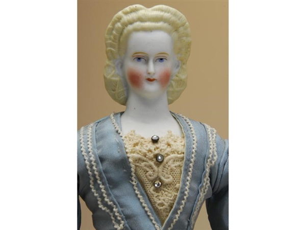 PARIAN LADY WITH SNOOD                            