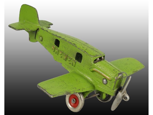HUBLEY SMALL GREEN BREMEN AIRPLANE TOY.           