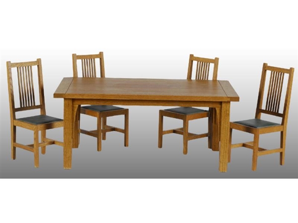 MINIATURE STICKLEY CHILDS TABLE WITH 4 CHAIRS.   