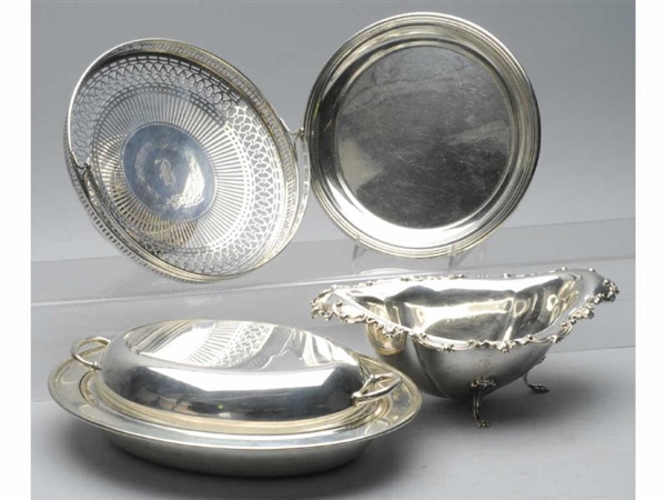 LOT OF 4: SILVER PIECES.                          