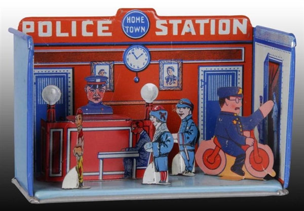 MARX HOME TOWN TOY POLICE STATION.                