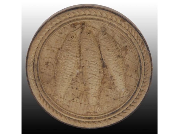 PRIMITIVE FISH WOODEN BUTTER MOLD.                