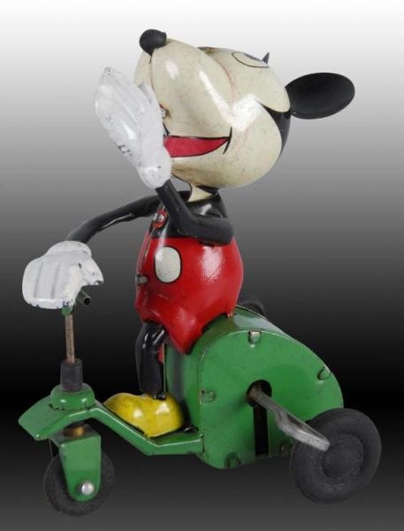 WALT DISNEY LINEMAR MICKEY MOUSE SCOOTER TOY.     