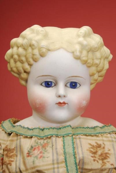 LARGE PARIAN LADY WITH GLASS EYES                 