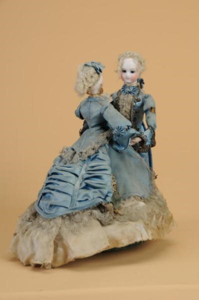 EARLY VICHY WALTZING COUPLE MUSICAL AUTOMATON     