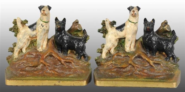 WIREHAIRED TERRIER AND SCOTTIE CAST IRON BOOKENDS.