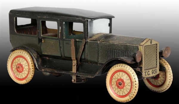 TIN TIPPCO AUTOMOBILE WIND-UP TOY.                