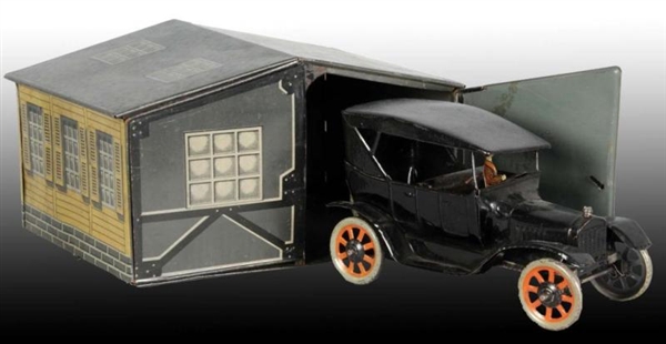 TIN BING WIND-UP AUTOMOBILE WITH GARAGE TOY.      