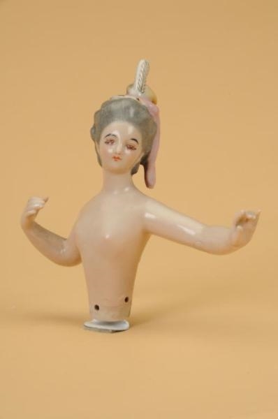 HALF DOLL LADY WITH MOLDED PLUME                  