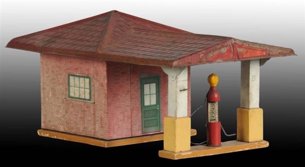 EARLY GIBBS TOY GAS STATION.                      
