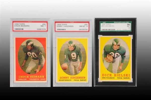 LOT OF 10: 1958 TOPPS FOOTBALL CARDS.             