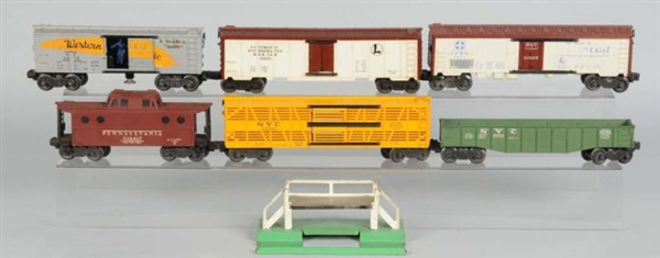 LOT OF 6: LIONEL O-GAUGE ROLLING STOCK.           