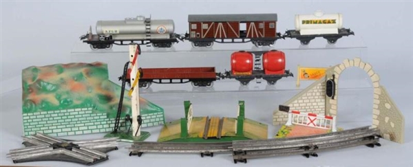LOT OF 13: HORNBY TRAINS & ACCESSORIES ALL IN OB  