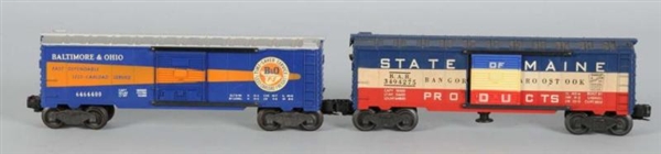 LOT OF 2: LIONEL O-GAUGE BOXCARS.                 