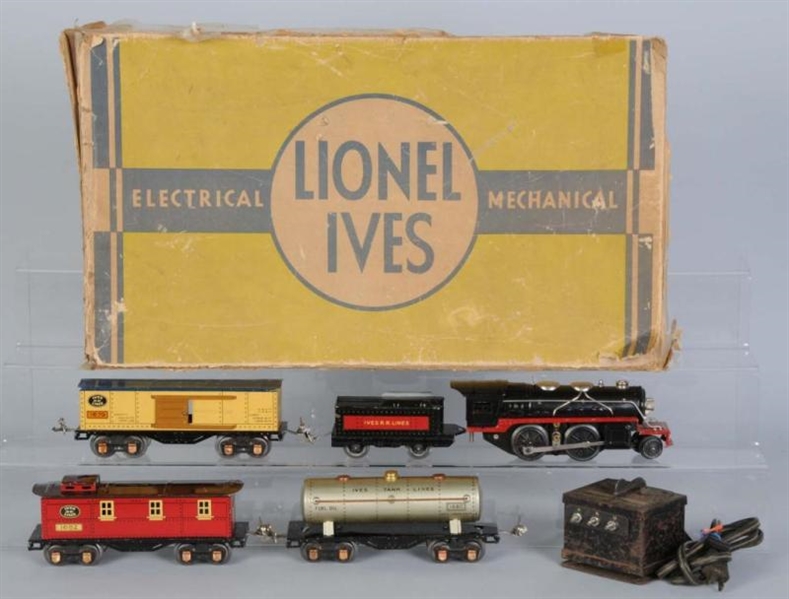 LIONEL-IVES NO. 1051E TRANSITION FREIGHT SET IN OB