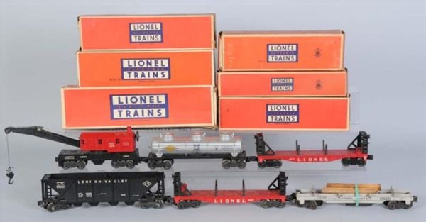 LOT OF 6: LIONEL O-GAUGE FREIGHT CARS IN OB       