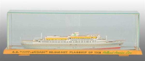 WOODEN TRAVEL AGENT TOY BOAT IN CASE.             