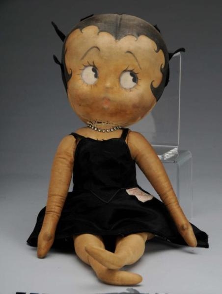 BETTY BOOP CAMEO CHARACTER DOLL.                  