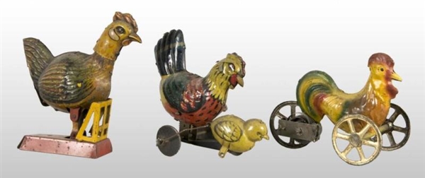 LOT OF 3: TIN LITHO ROOSTER WIND-UP TOYS.         