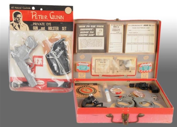 LOT OF 2: DETECTIVE PLAY SETS.                    