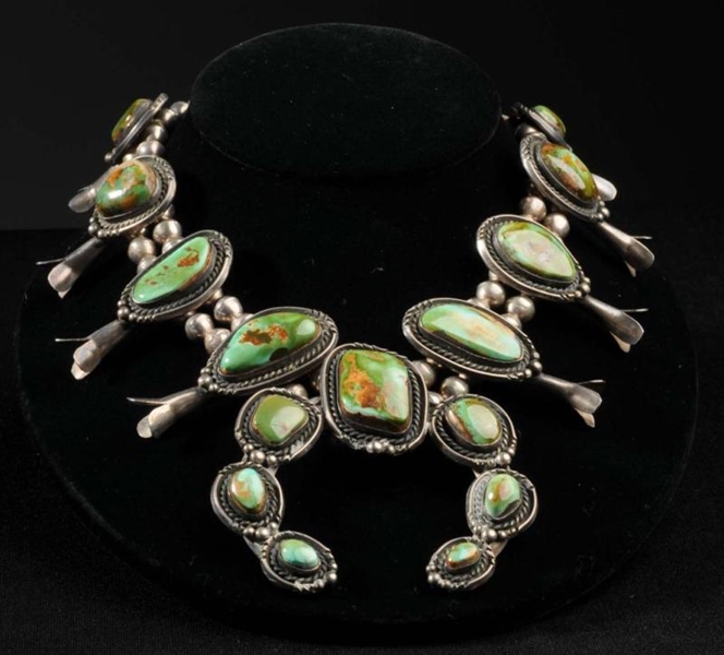 AMERICAN INDIAN SQUASH BLOSSOM NECKLACE.          