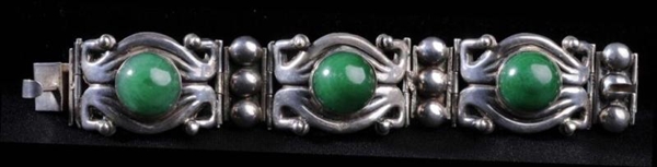 MEXICAN STERLING BRACELET WITH GREEN STONES.      