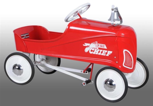 PRESSED STEEL MURRAY FIRE CHIEF PEDAL CAR.        