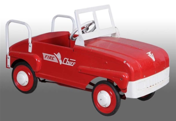 PRESSED STEEL CROSBY STEGER FIRE CHIEF PEDAL CAR. 