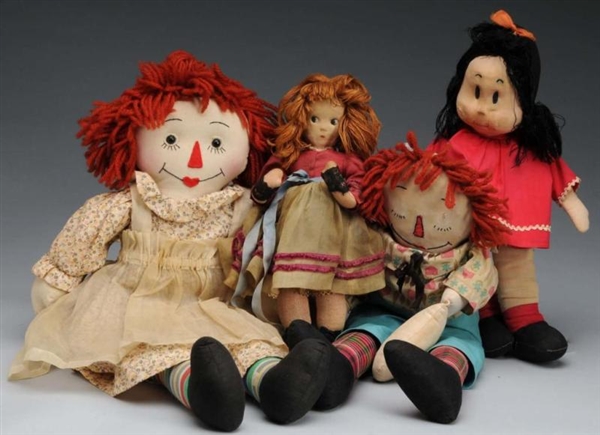 LOT OF 4: MISCELLANEOUS CLOTH CHARACTER DOLLS.    
