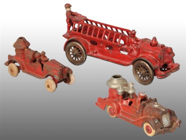 LOT OF 3: CAST IRON FIRE VEHICLE TOYS.            